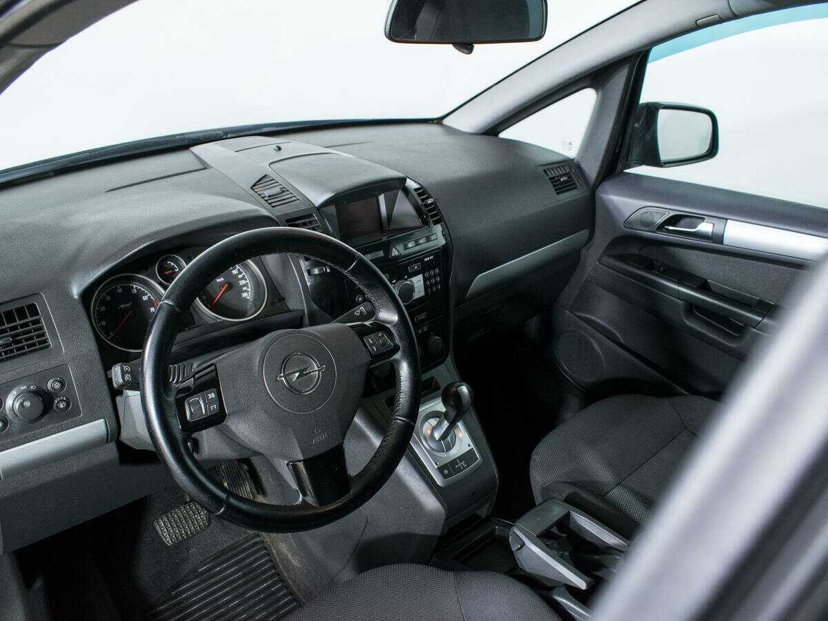 Купить Opel Zafira с пробегом. Фото: #12