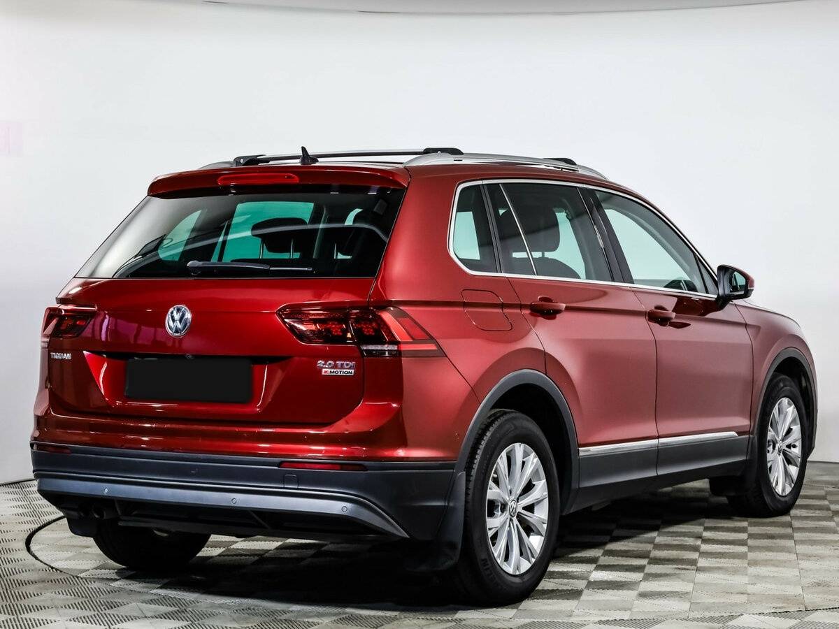 Купить Volkswagen Tiguan с пробегом. Фото: #3