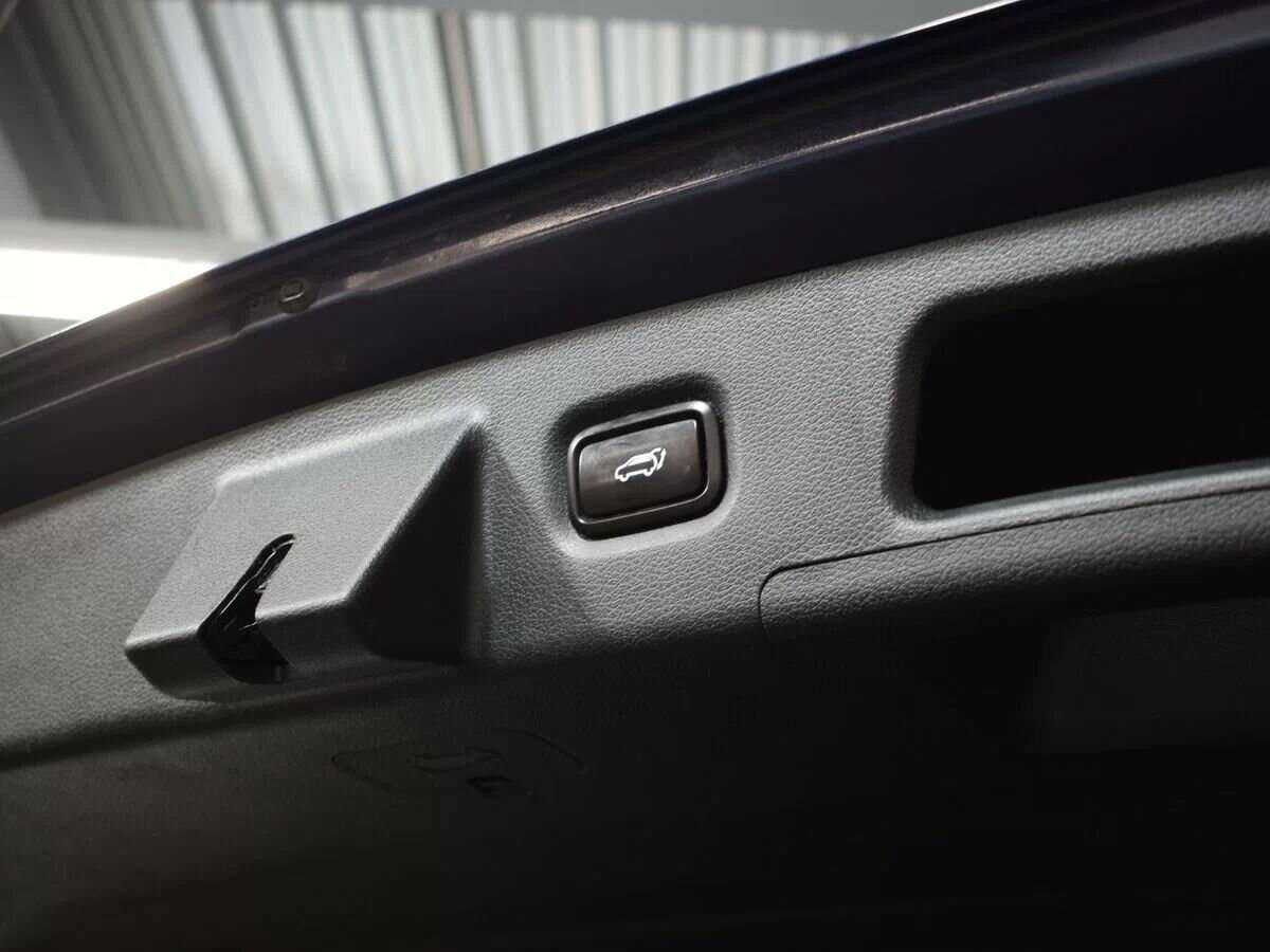 Купить Hyundai Santa Fe с пробегом. Фото: #7