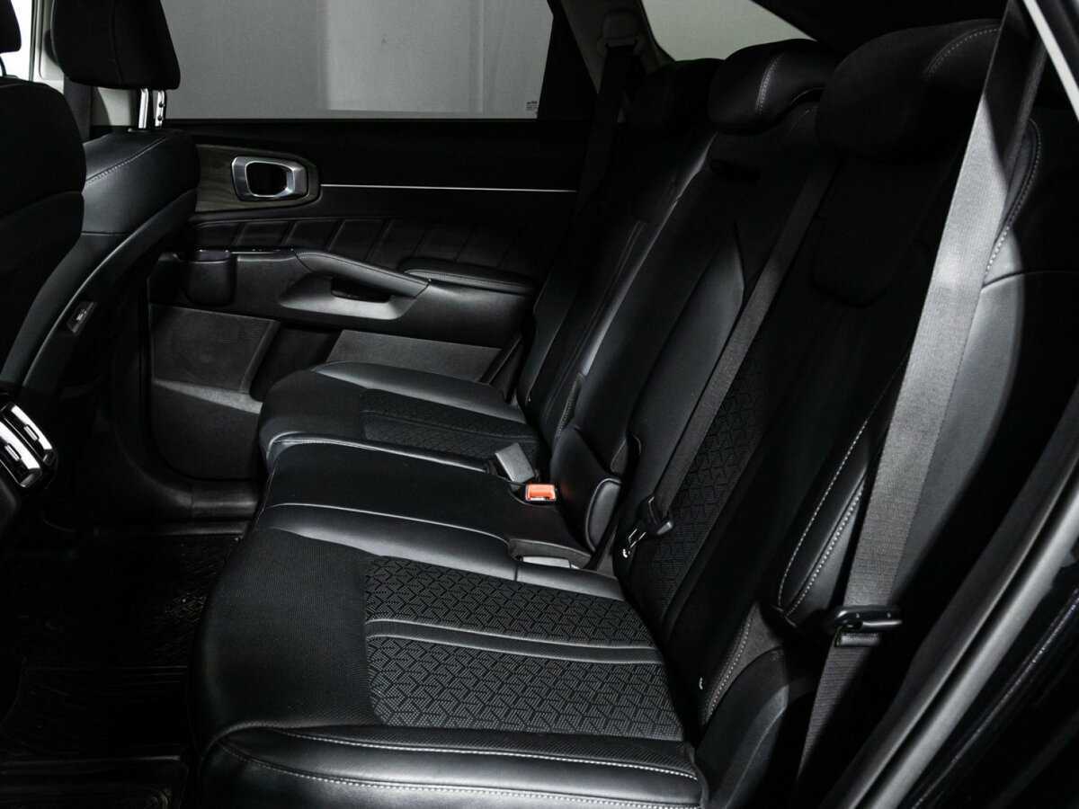 Купить Kia Sorento с пробегом. Фото: #8