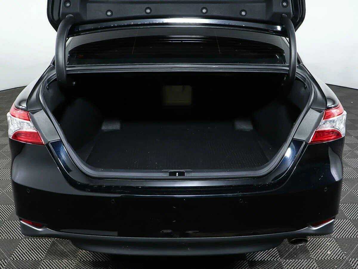 Купить Toyota Camry с пробегом. Фото: #16
