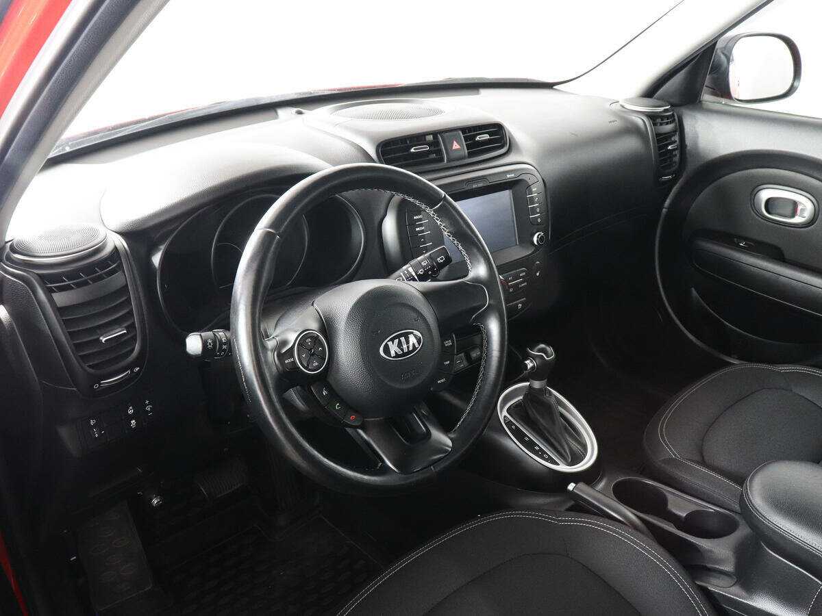 Купить Kia Soul с пробегом. Фото: #8