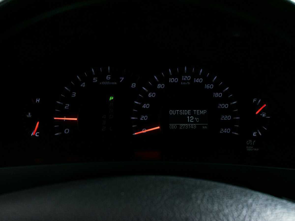 Купить Toyota Camry с пробегом. Фото: #9