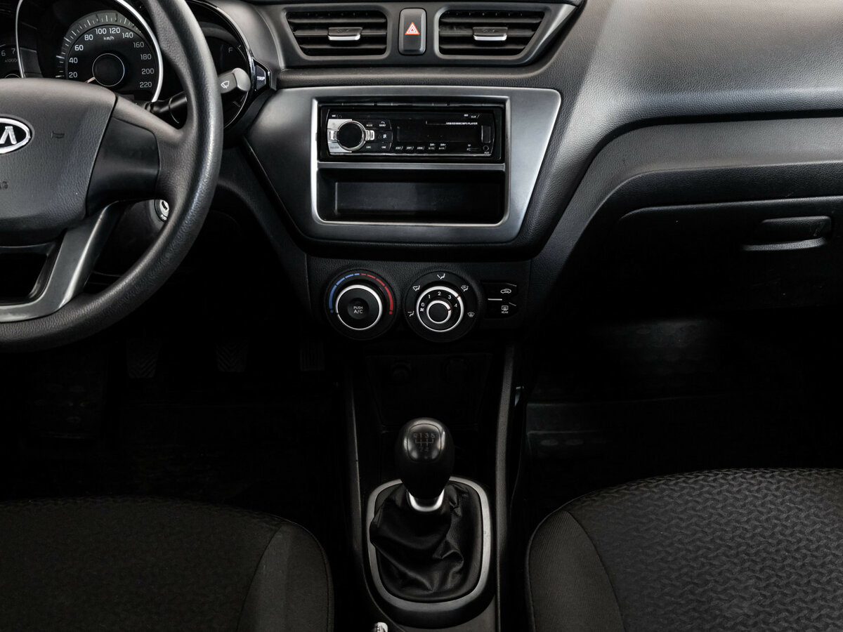 Купить Kia Rio с пробегом. Фото: #8