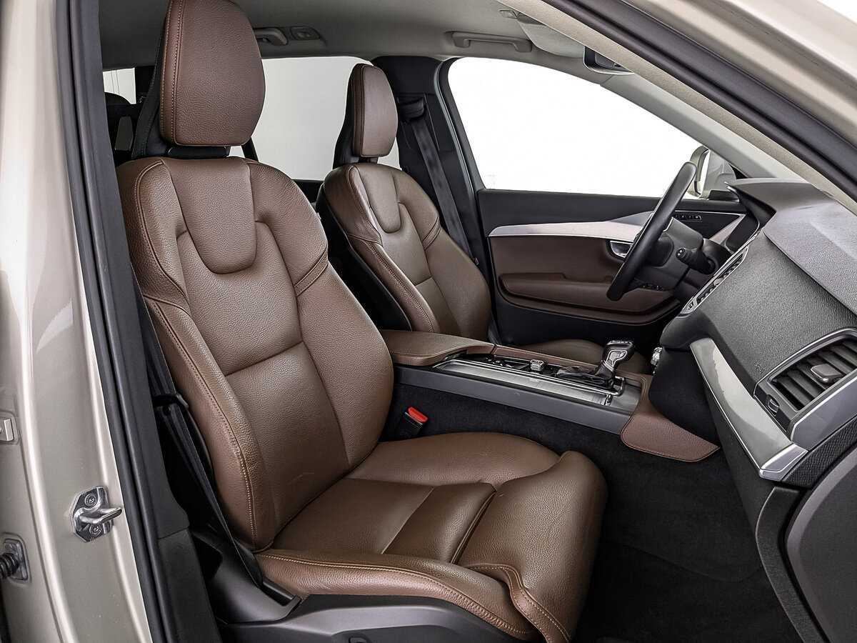 Купить Volvo XC90 с пробегом. Фото: #22