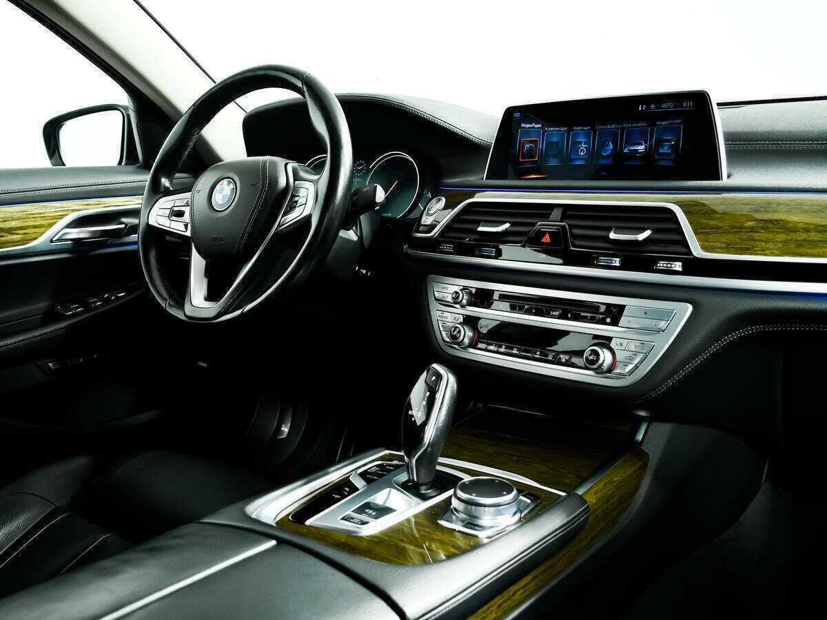 Купить BMW 7 серии с пробегом. Фото: #8