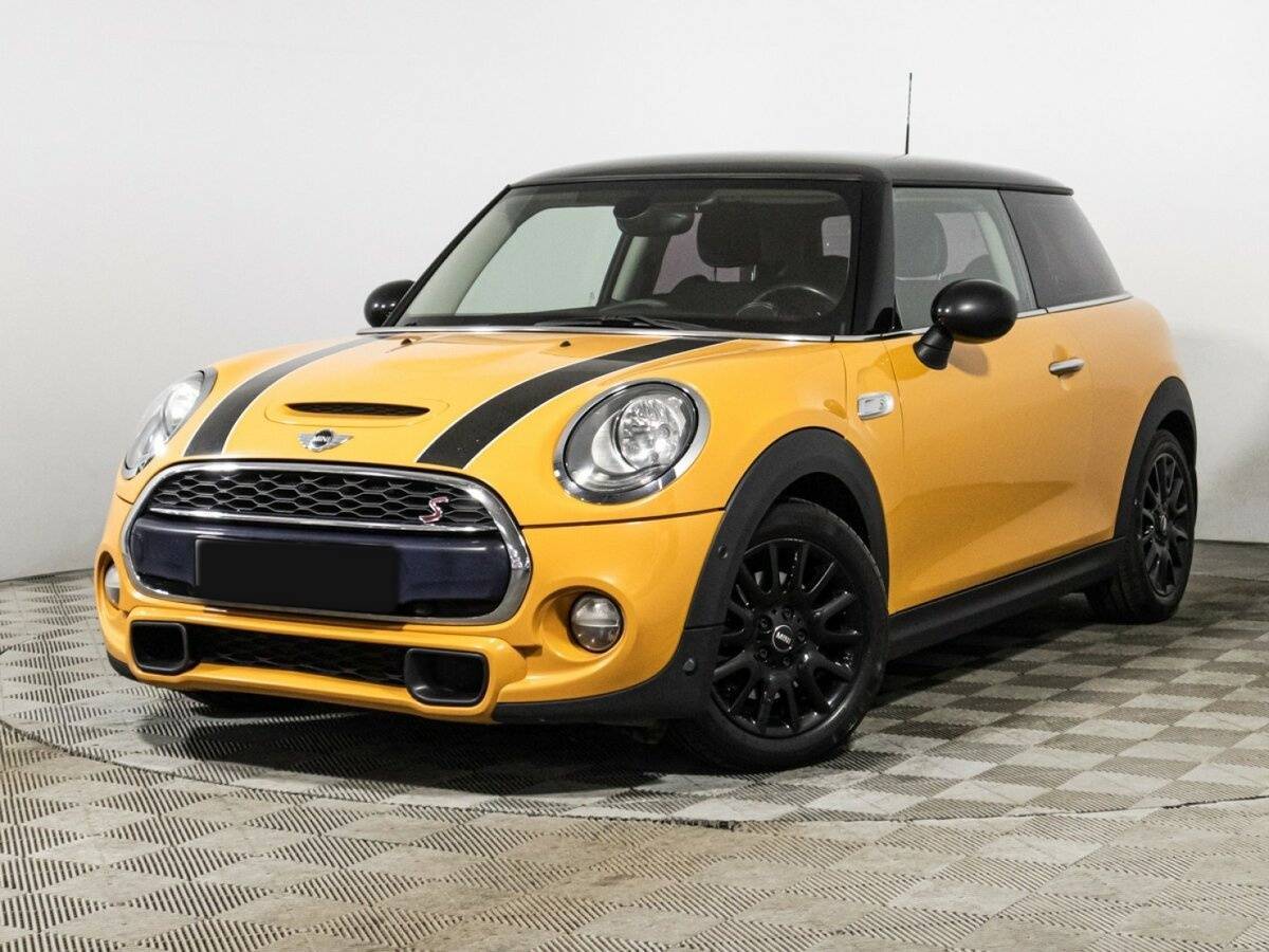 Купить Mini Hatch с пробегом. Посмотреть фото