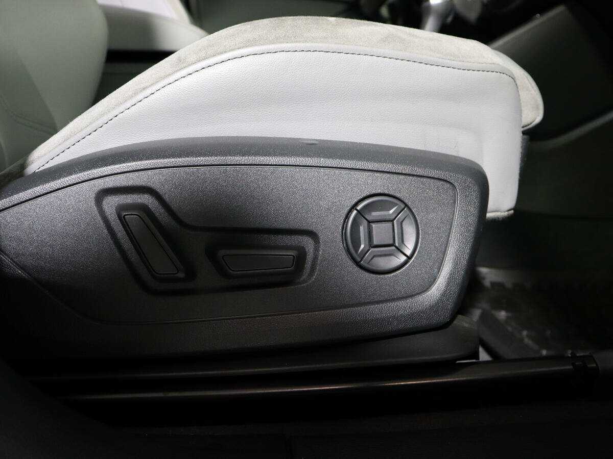 Купить Audi Q3 с пробегом. Фото: #13