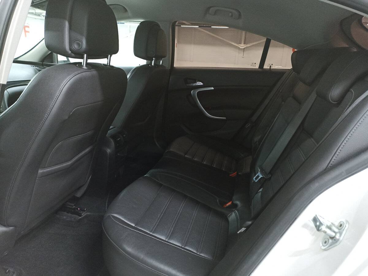 Купить Opel Insignia с пробегом. Фото: #11