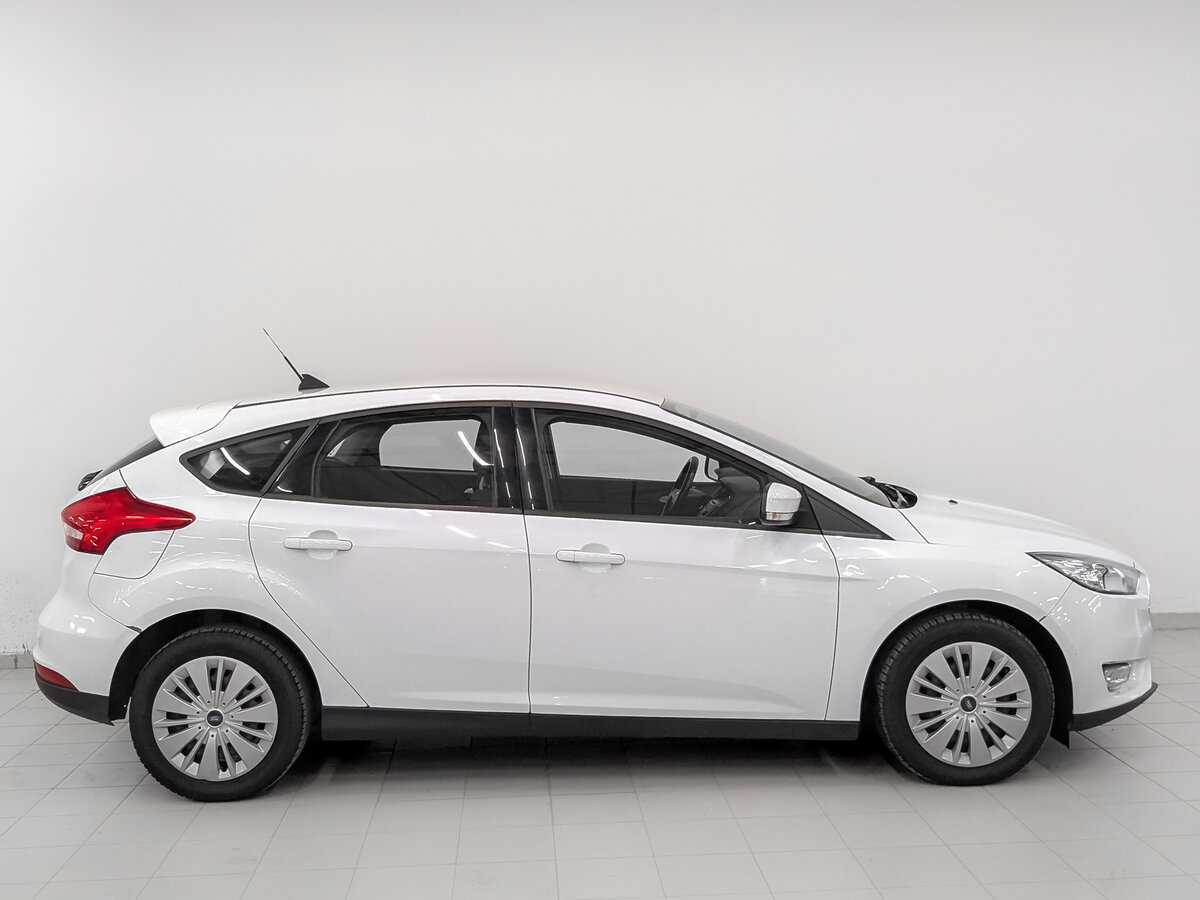 Купить Ford Focus с пробегом. Фото: #3