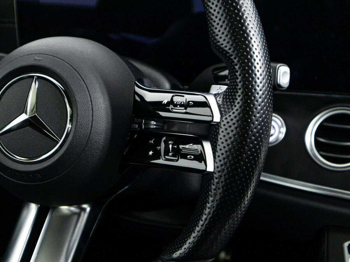 Купить Mercedes-Benz E-Класс с пробегом. Фото: #22