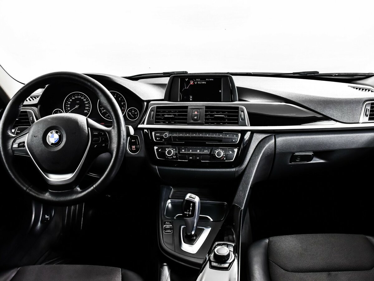 Купить BMW 3 серии с пробегом. Фото: #10