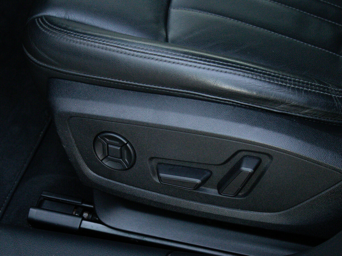 Купить Audi A6 с пробегом. Фото: #17