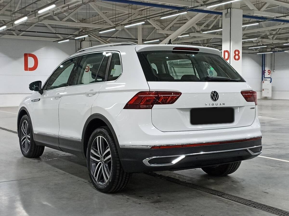 Купить Volkswagen Tiguan с пробегом. Фото: #6