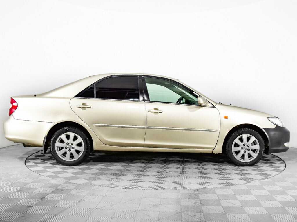 Купить Toyota Camry с пробегом. Фото: #3