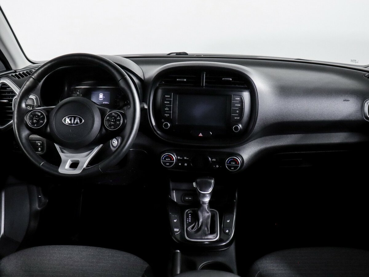 Купить Kia Soul с пробегом. Фото: #9