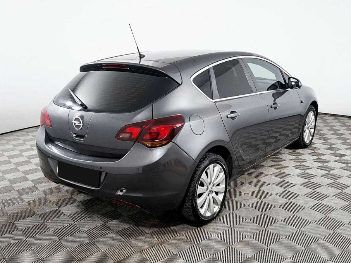 Купить Opel Astra с пробегом. Фото: #4