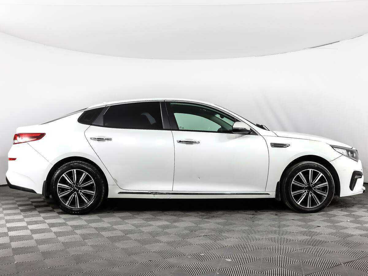 Купить Kia Optima с пробегом. Фото: #3