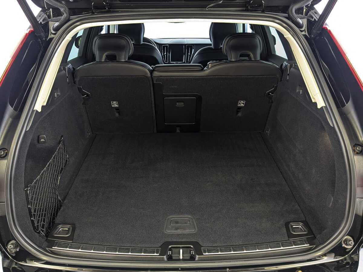 Купить Volvo XC60 с пробегом. Фото: #9