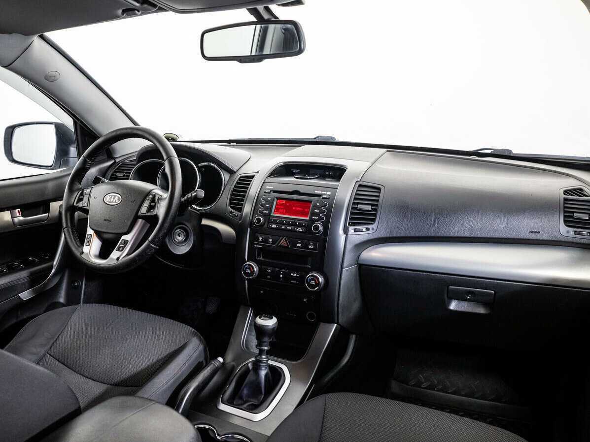 Купить Kia Sorento с пробегом. Фото: #6