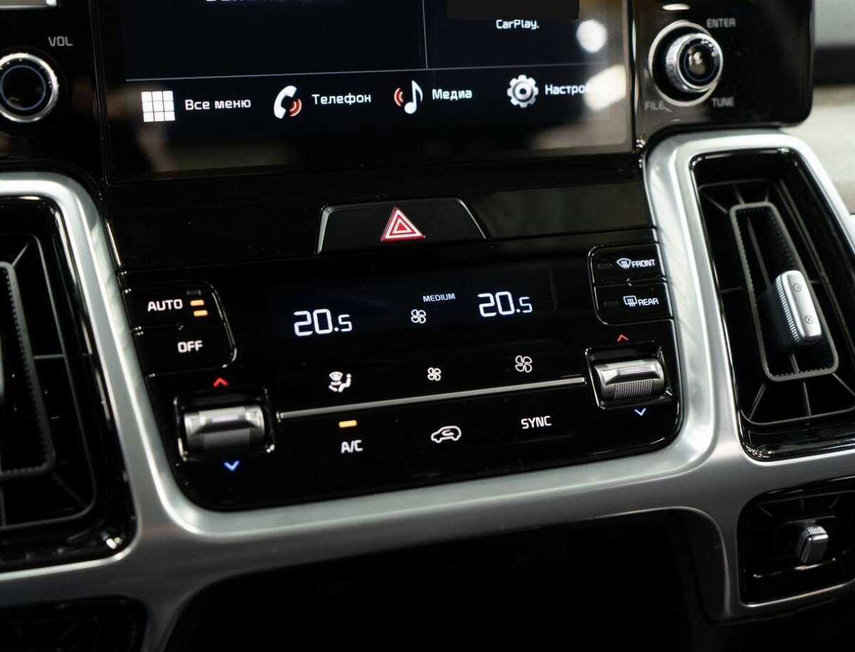 Купить Kia Sorento с пробегом. Фото: #12