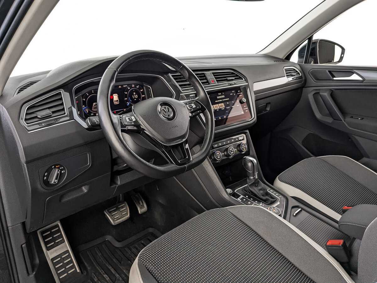 Купить Volkswagen Tiguan с пробегом. Фото: #13