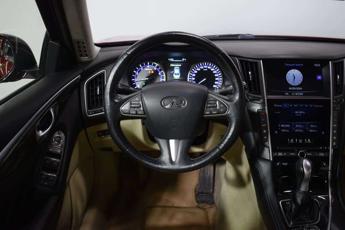 Купить Infiniti Q50 с пробегом. Фото: #9