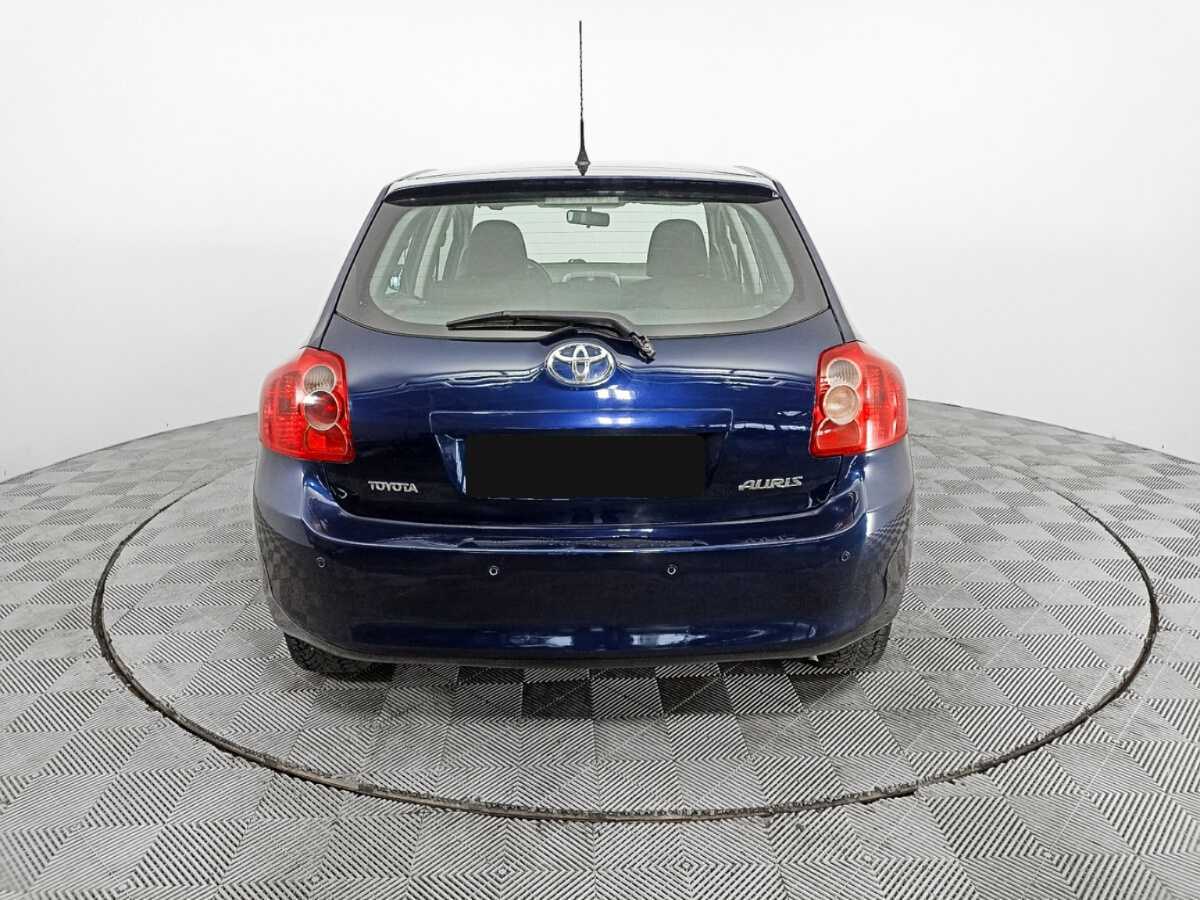 Купить Toyota Auris с пробегом. Фото: #5