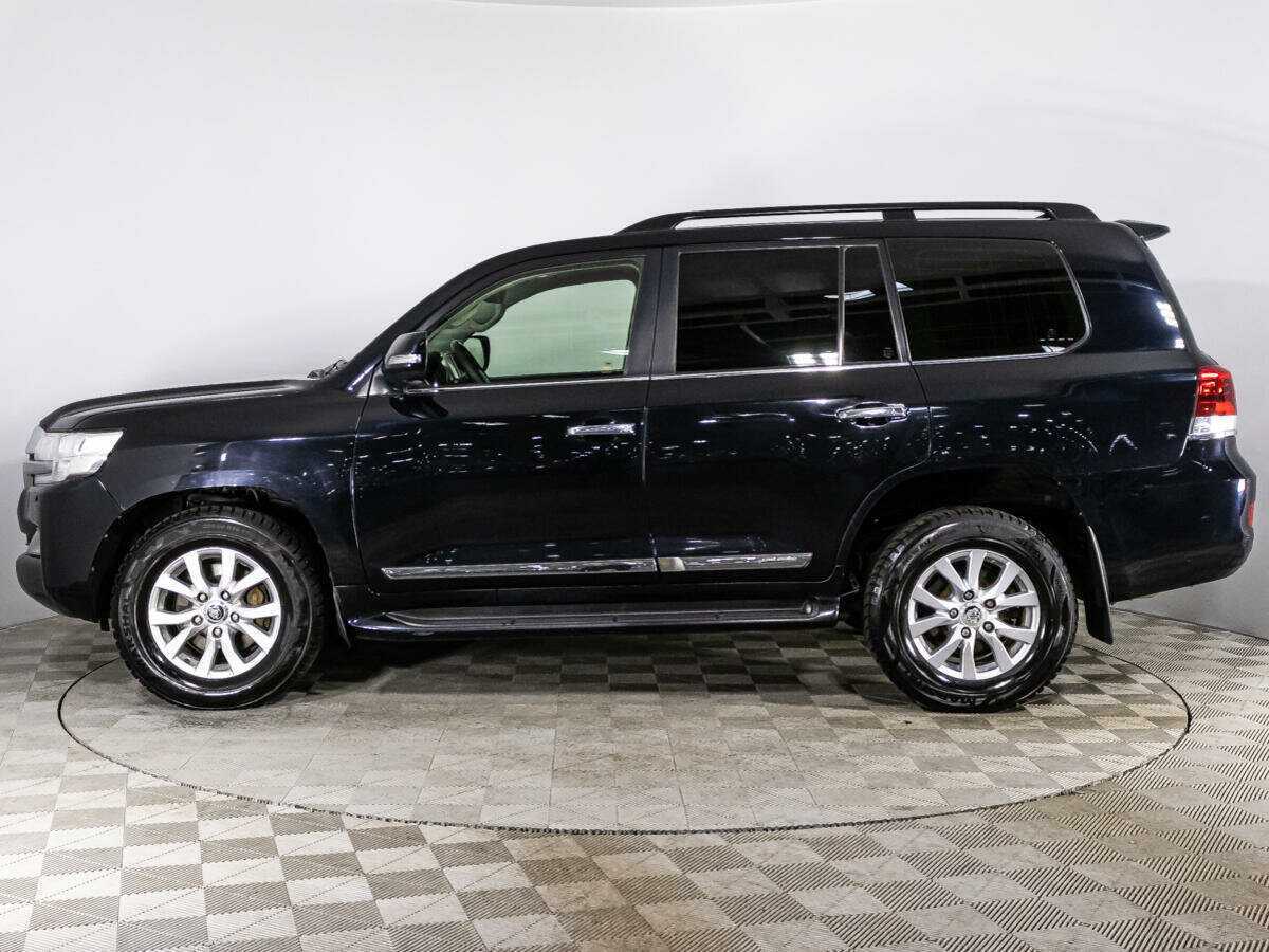 Купить Toyota Land Cruiser с пробегом. Фото: #7