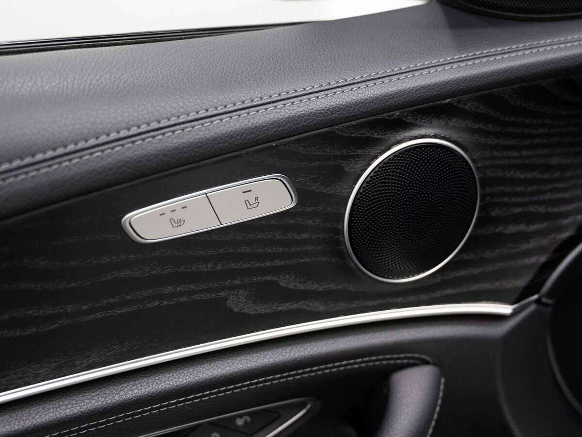 Купить Mercedes-Benz E-Класс с пробегом. Фото: #23