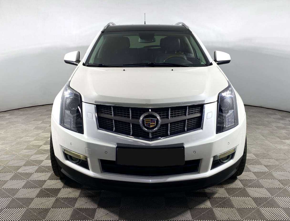 Купить Cadillac SRX с пробегом. Фото: #1