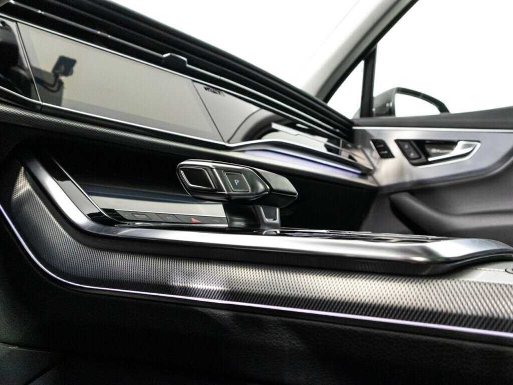 Купить Audi Q7 с пробегом. Фото: #23