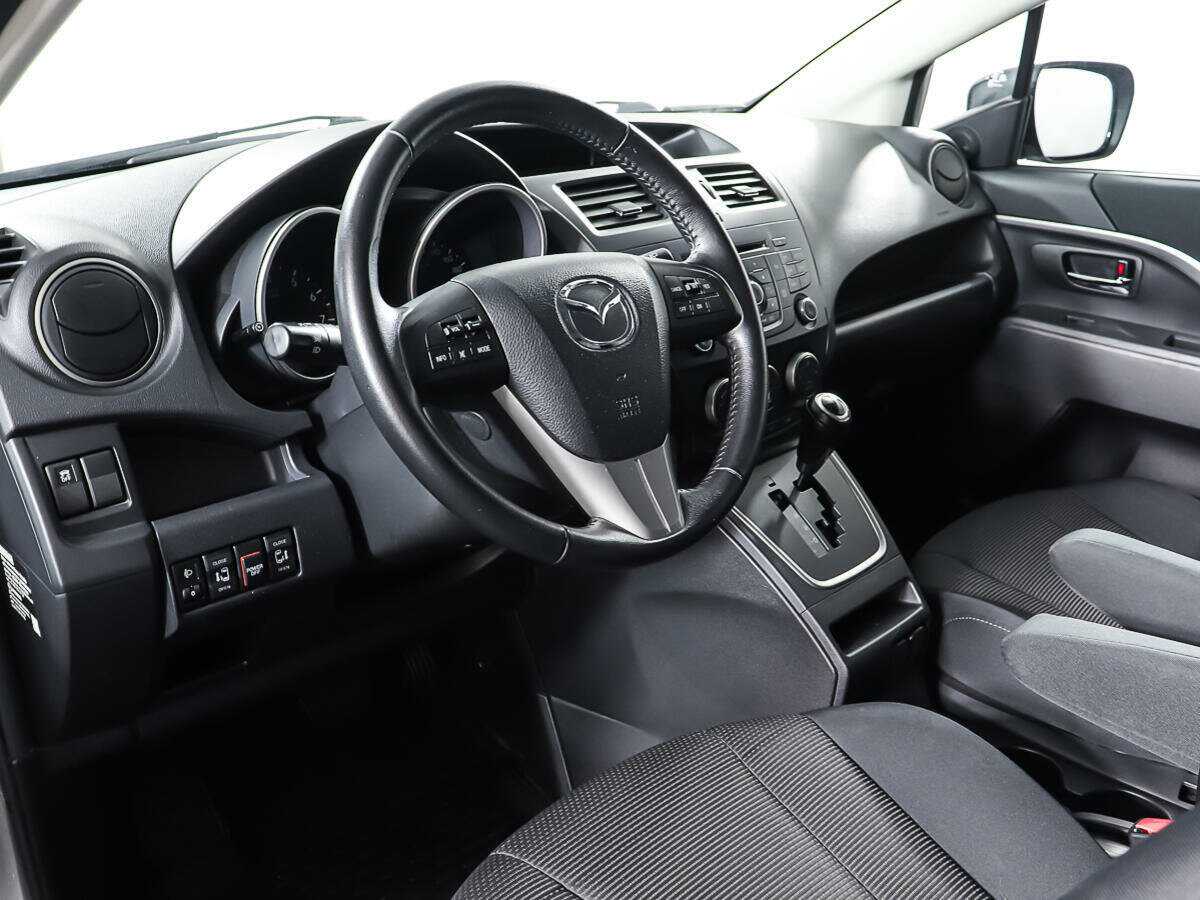 Купить Mazda 5 с пробегом. Фото: #15