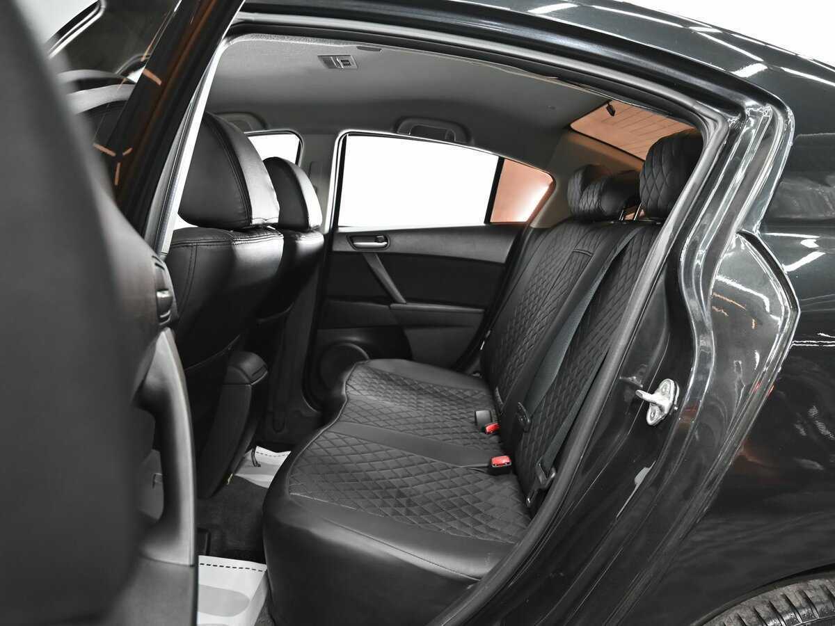 Купить Mazda 3 с пробегом. Фото: #10