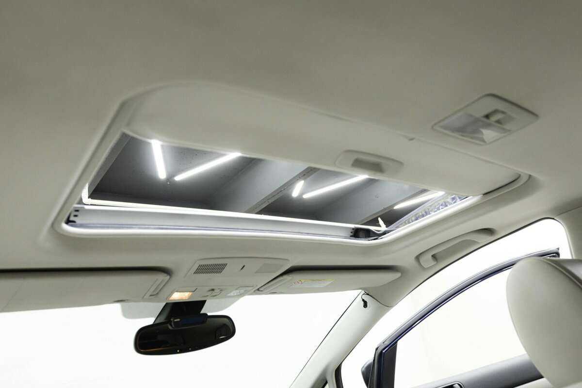 Купить Mazda CX-7 с пробегом. Фото: #18