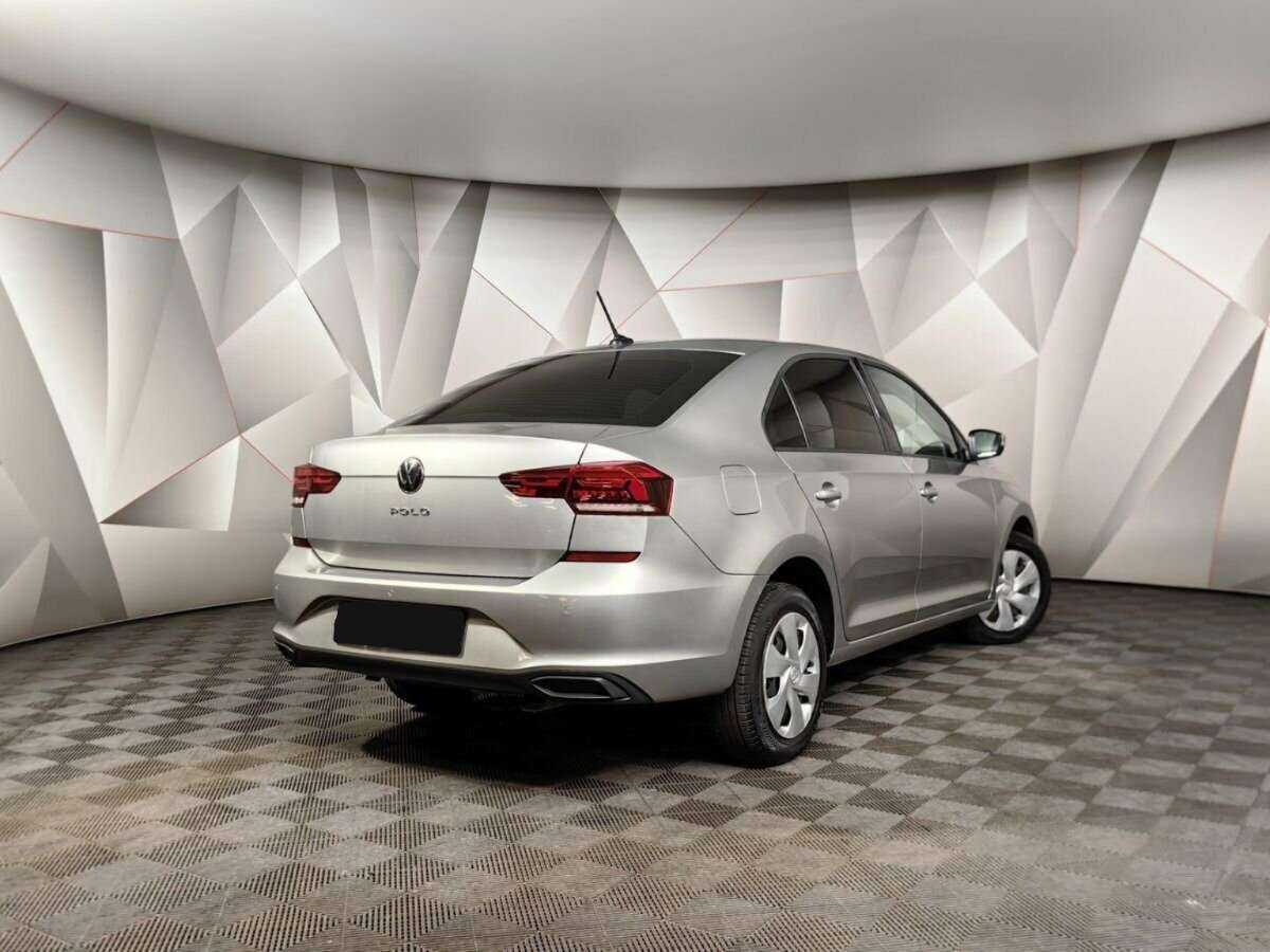 Купить Volkswagen Polo с пробегом. Фото: #1
