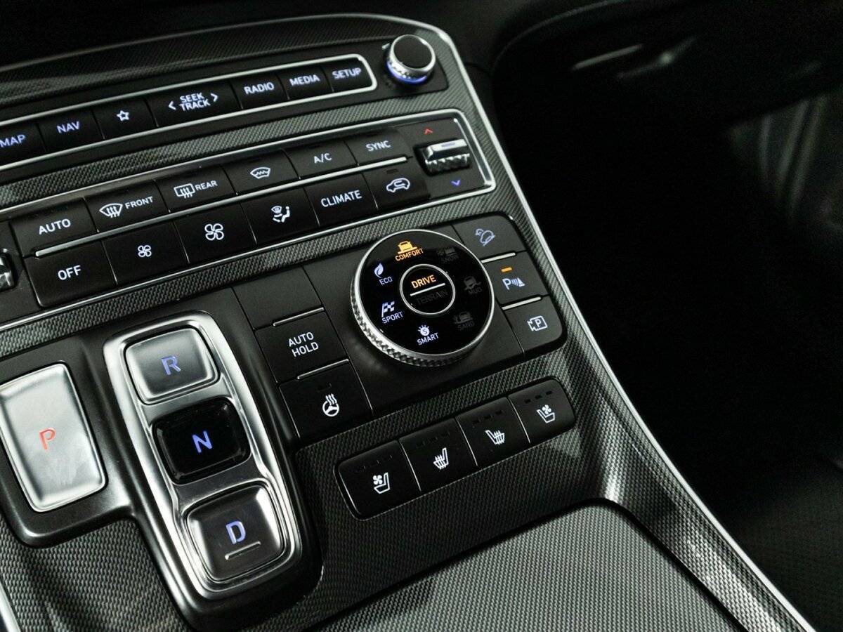Купить Hyundai Santa Fe с пробегом. Фото: #21