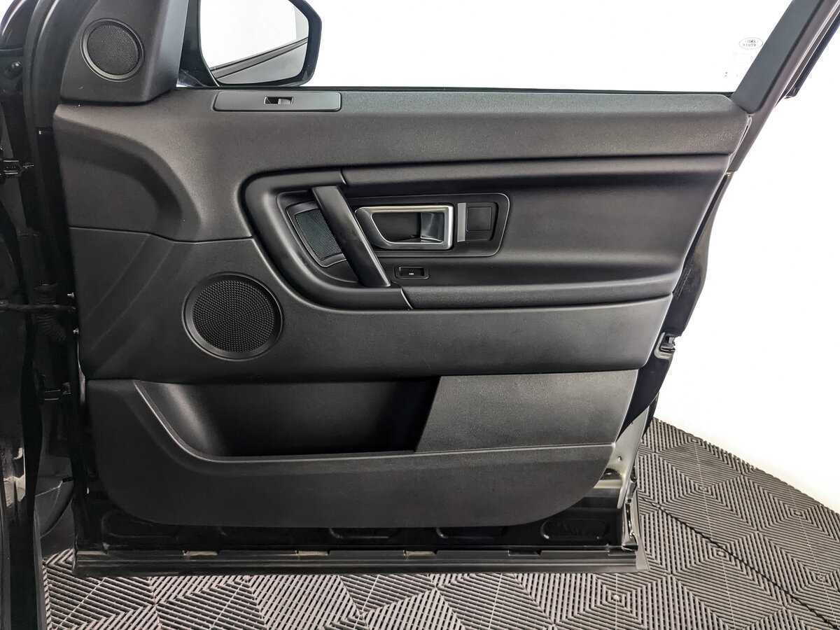Купить Land Rover Discovery Sport с пробегом. Фото: #23