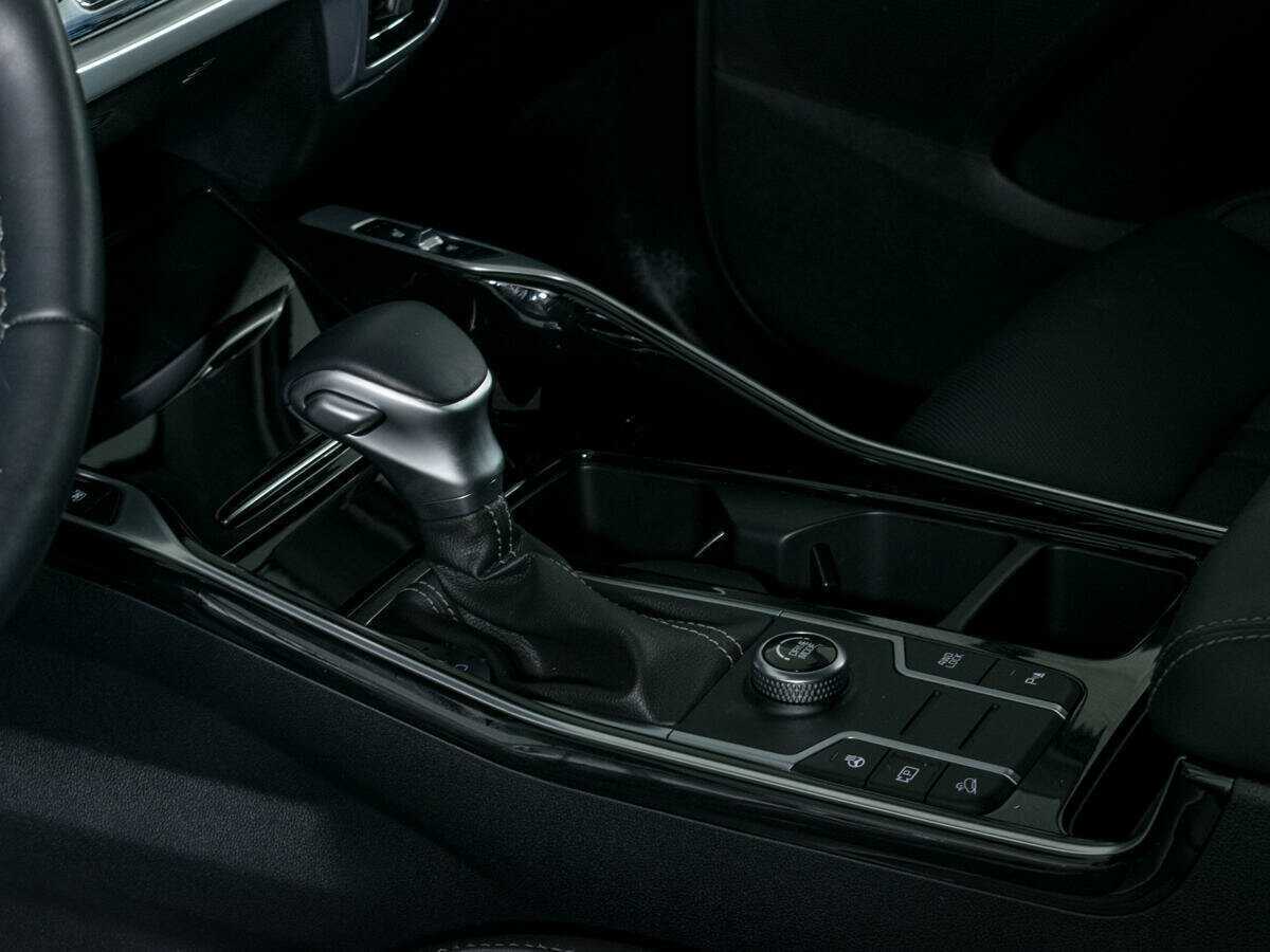 Купить Kia Sorento с пробегом. Фото: #16
