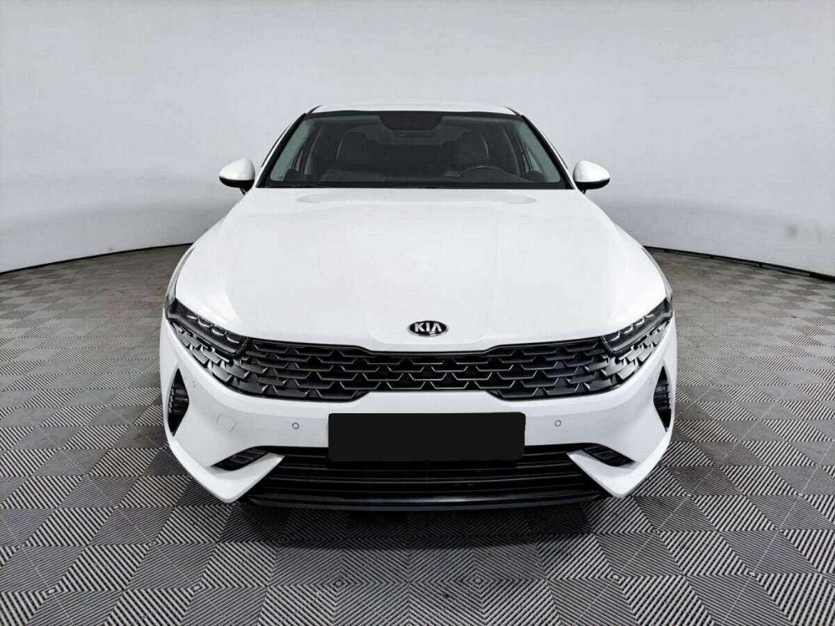 Купить Kia K5 с пробегом. Фото: #1