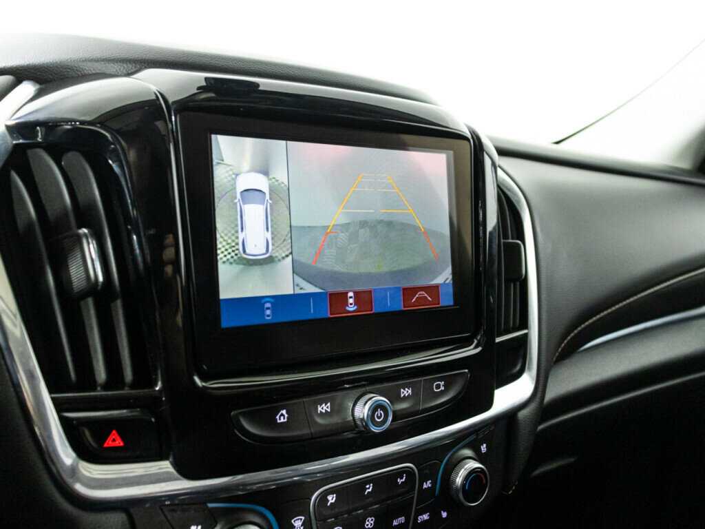 Купить Chevrolet Traverse с пробегом. Фото: #17
