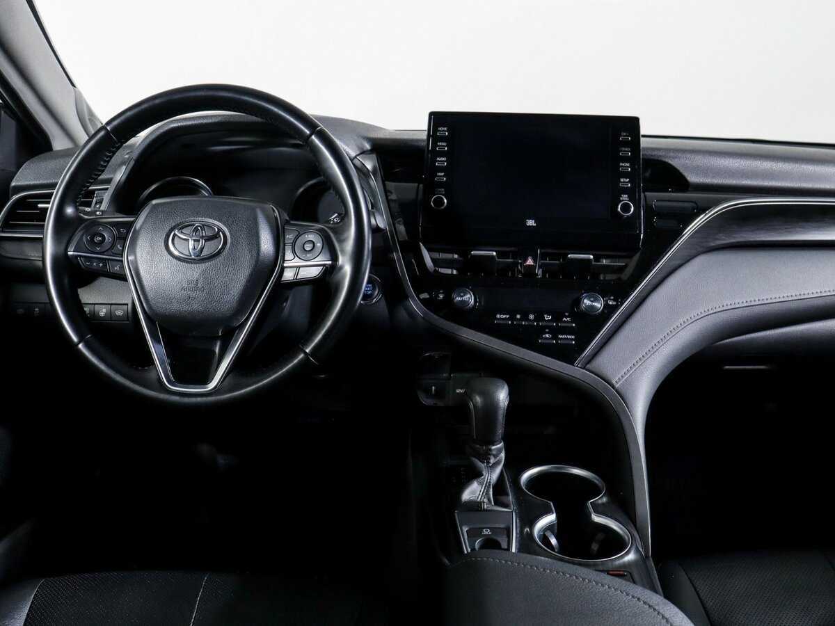 Купить Toyota Camry с пробегом. Фото: #8