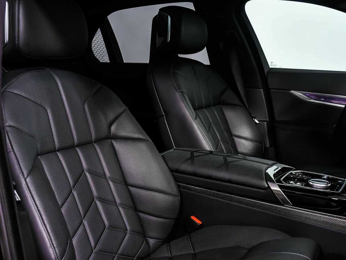 Купить BMW 7 серии с пробегом. Фото: #18