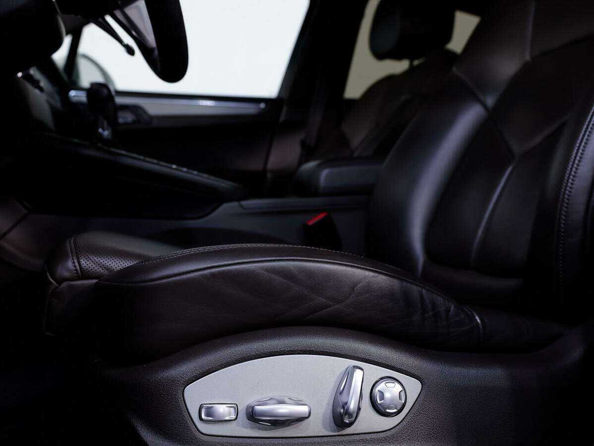 Купить Porsche Macan с пробегом. Фото: #14