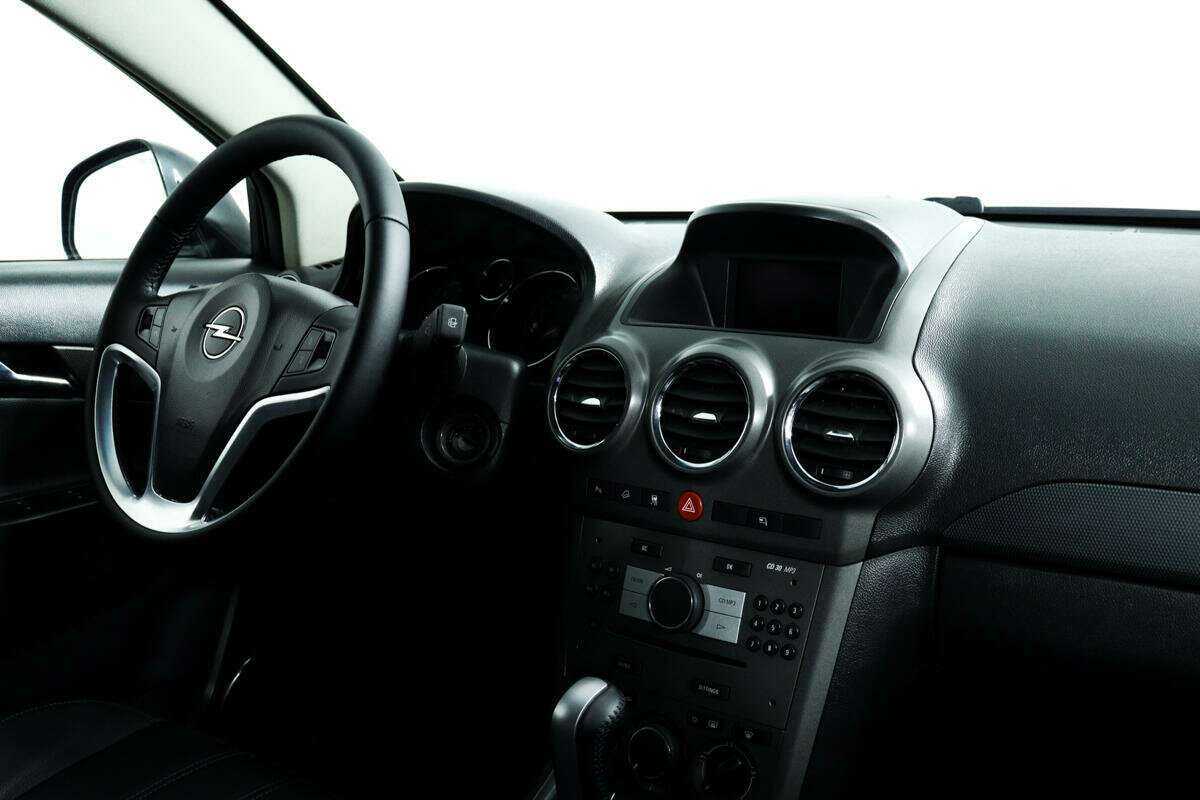 Купить Opel Antara с пробегом. Фото: #8