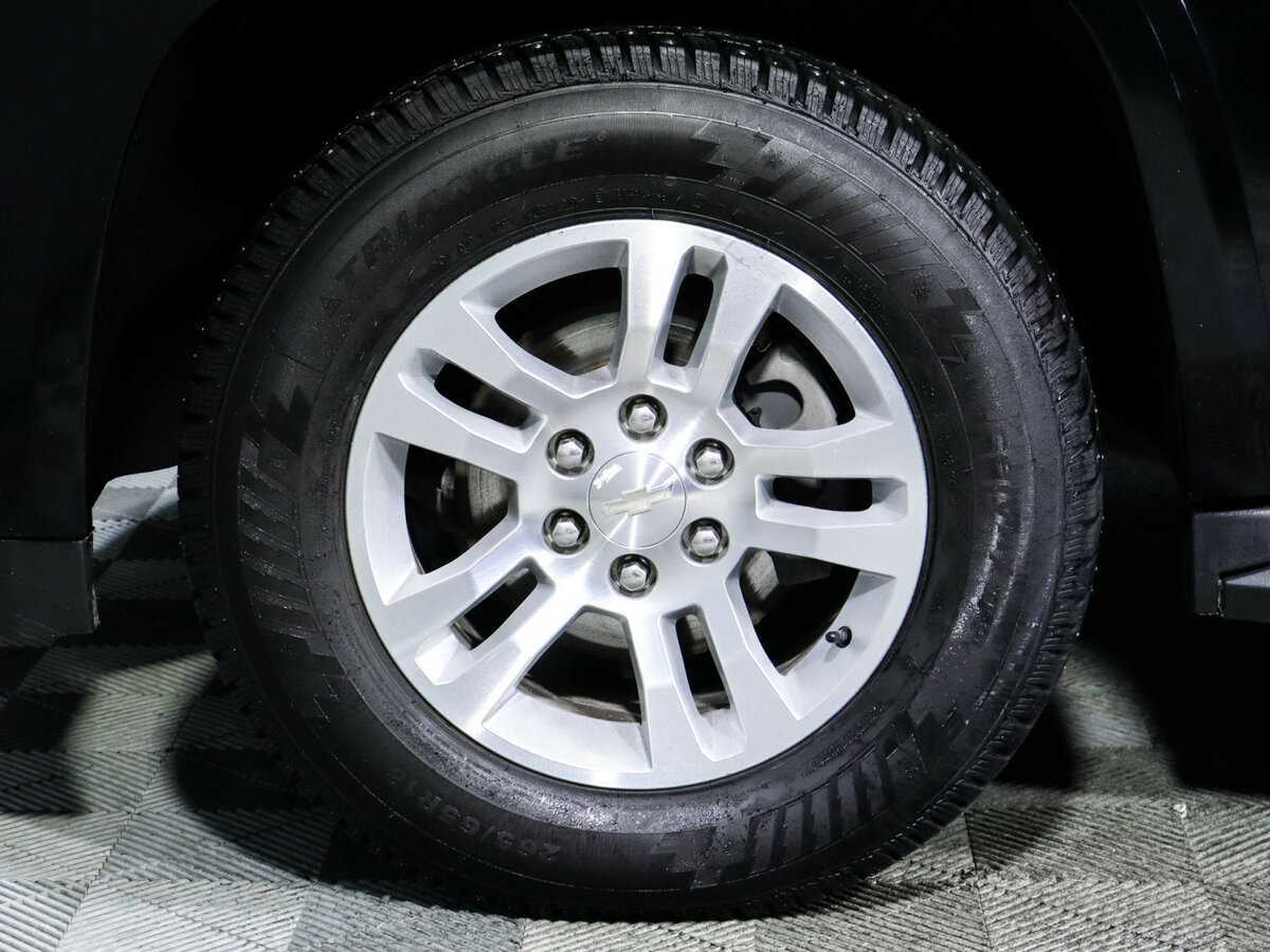 Купить Chevrolet Tahoe с пробегом. Фото: #11