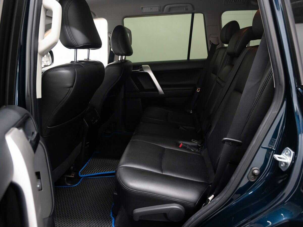 Купить Toyota Land Cruiser Prado с пробегом. Фото: #8