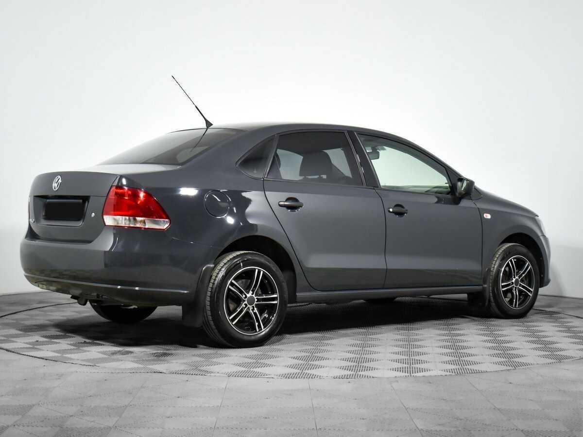 Купить Volkswagen Polo с пробегом. Фото: #4