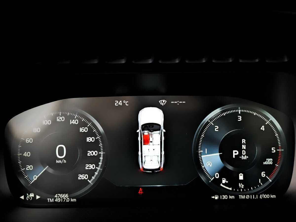 Купить Volvo XC90 с пробегом. Фото: #10