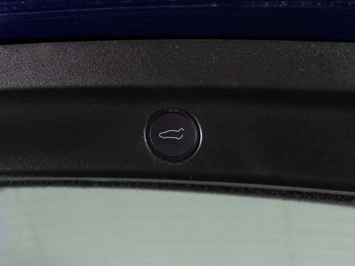 Купить Tesla Model Y с пробегом. Фото: #12